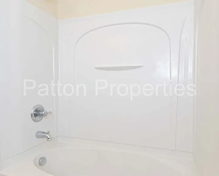 429 S Pickens St — Photo 27