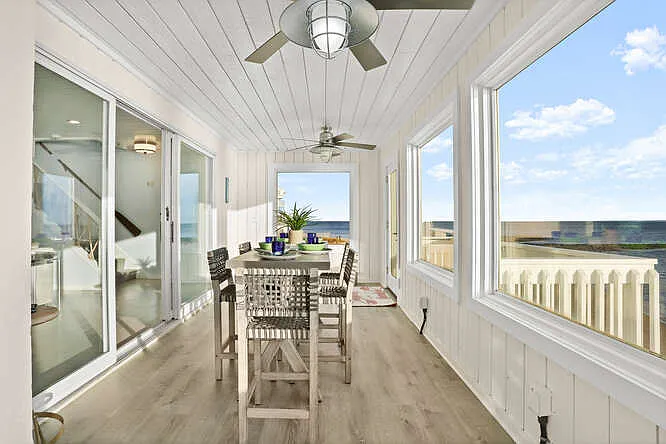 2149 Fairfield Beach Rd — Photo 36