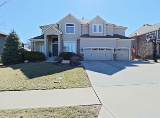 9303 W 155th Ct, Overland Park, KS 66221