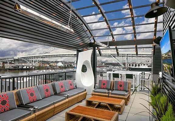 Rooftop Deck