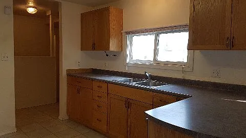 9319 106th Ave — Photo 3