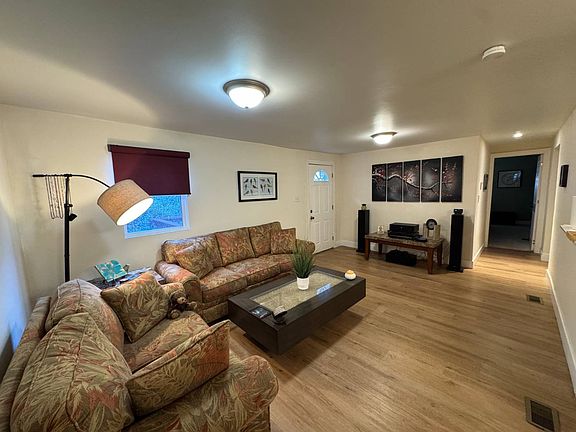4th image of 10717 Captain Hook Cir