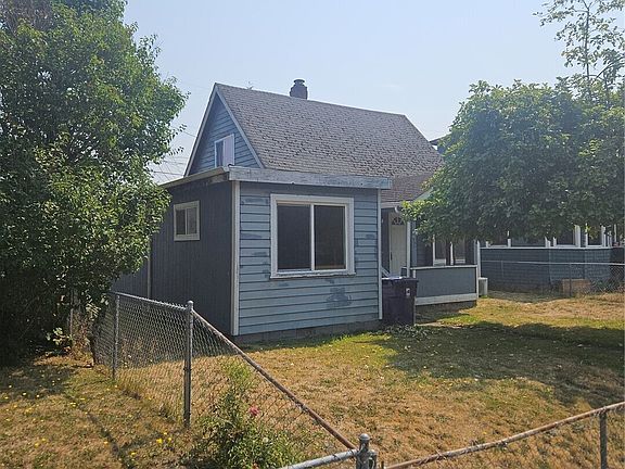 2nd image of 3823 E K Street