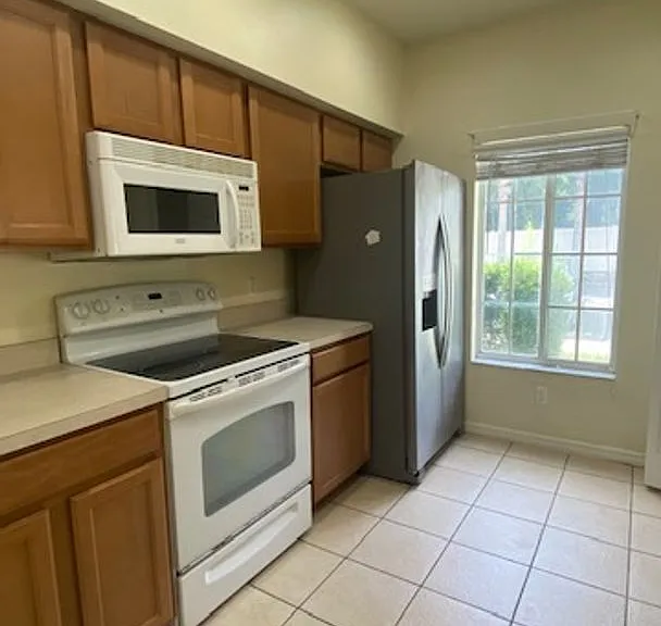 3701 45th Terrace W Lakeside Vlg #102 — Photo 13