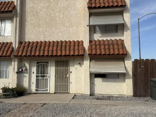 1502 W 9th Pl APT 4, Yuma, AZ 85364