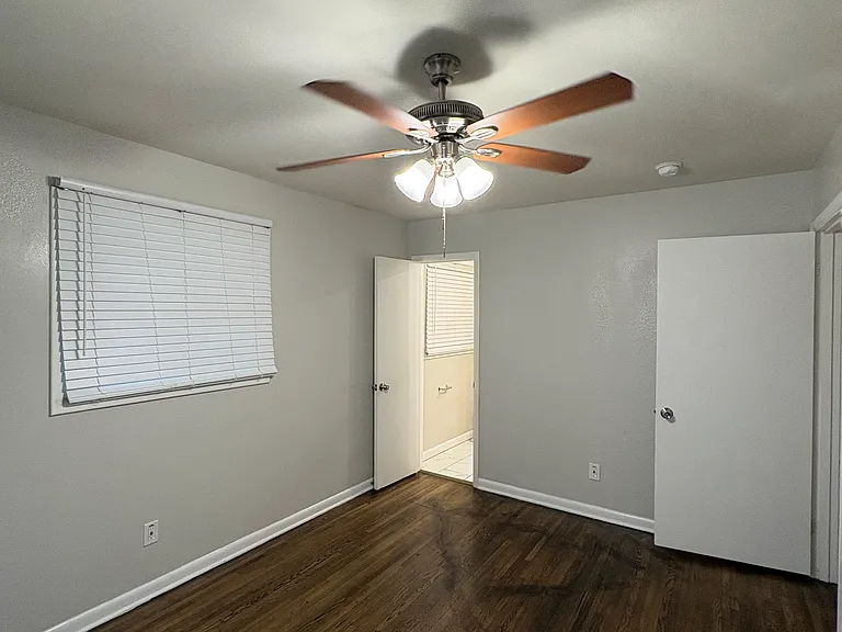 13 Gregory Ln — Photo 19