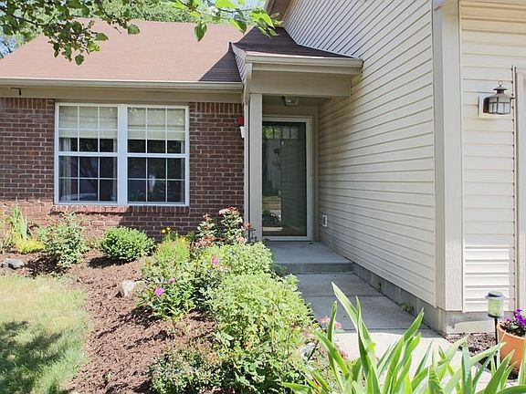2nd image of 1544 Cherrywood Ct