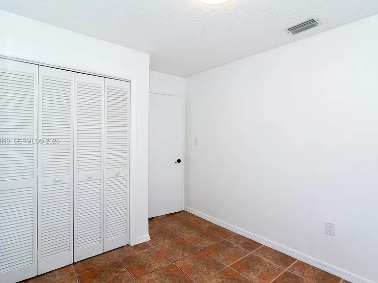 2729 SW 67th Ave — Photo 26