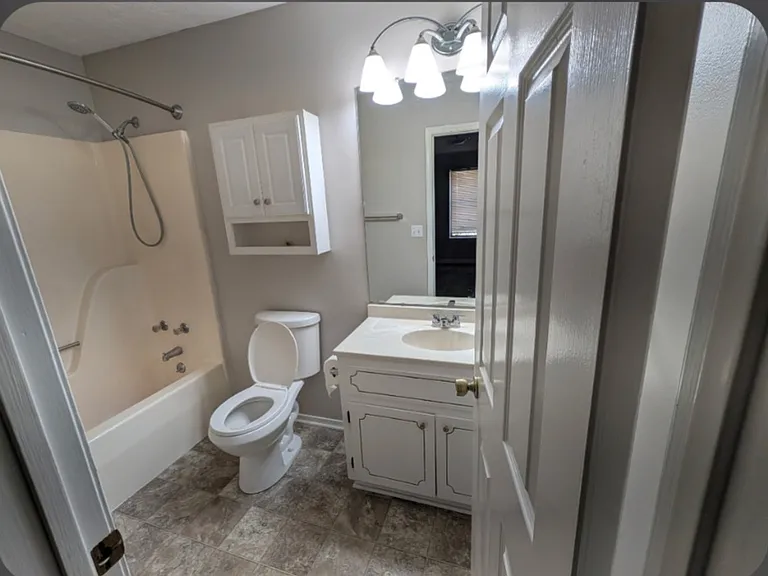 55 Norvel Dr — Photo 8