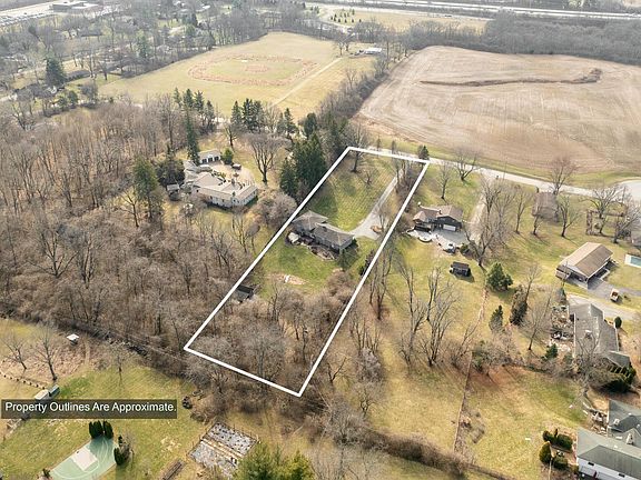 2nd image of 4740 Bright Rd