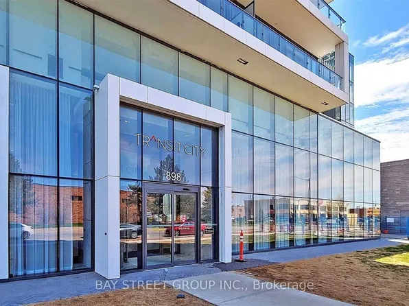 898 Portage Pkwy, Vaughan, ON