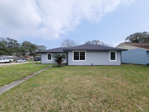 301 Cypress St