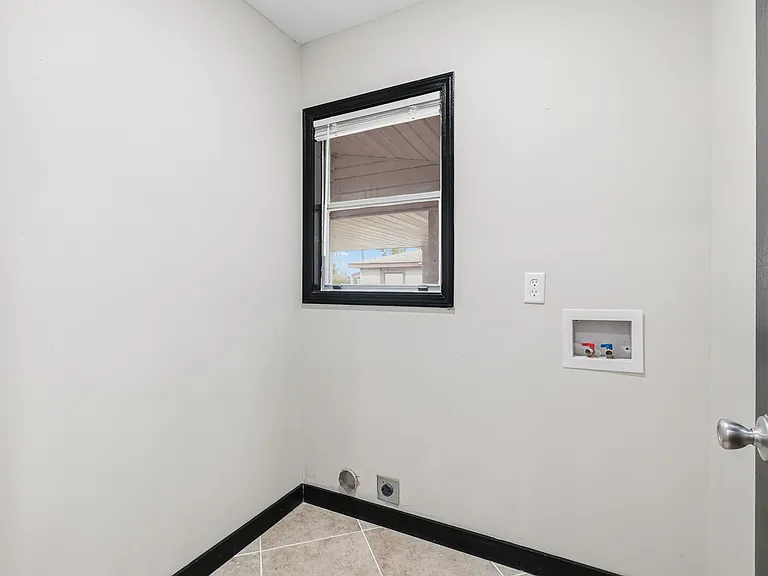 1808 Chestnut Ave — Photo 28