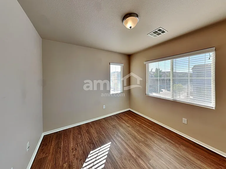 10382 September Flower St — Photo 12