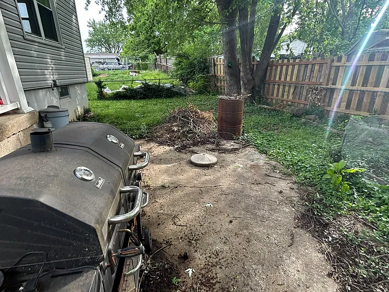 2425 Wheaton Ave — Photo 3