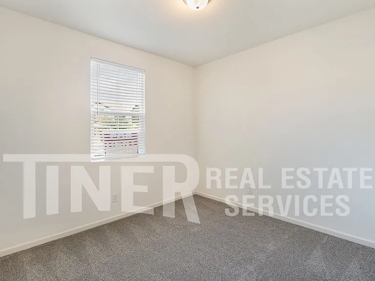 8409 Stara St — Photo 17