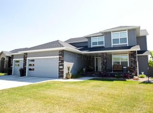 3857 2nd St E, West Fargo, ND 58078