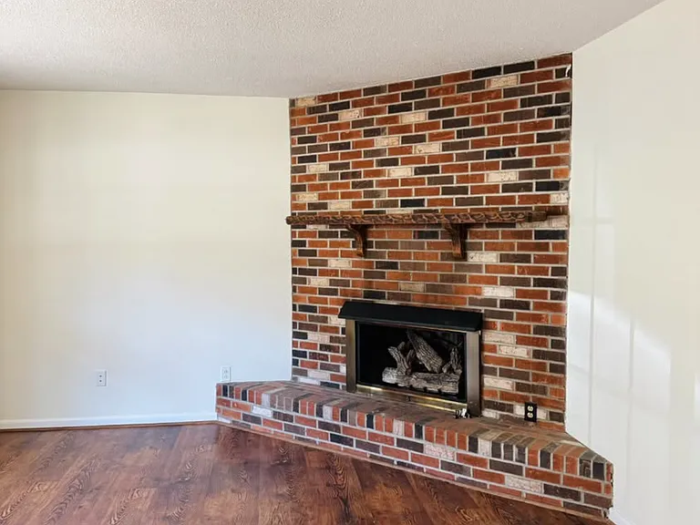 3212 Berkley Dr — Photo 11
