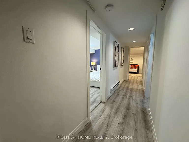 1196 Avenue Rd #BASEMENT — Photo 18