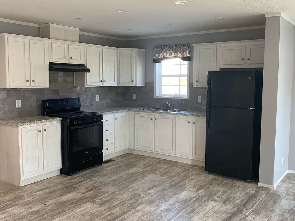 1st image of 47 Bluebird Hill Dr #70