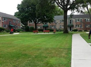 951 Fenwood Dr APT 3, Valley Stream, NY 11580
