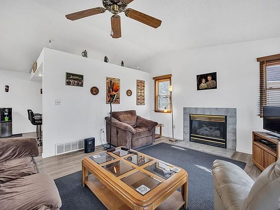 3rd image of 4111 Andrew Dr