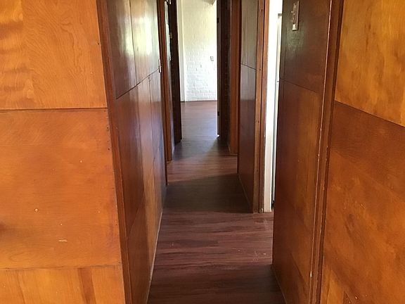 4th image of 2606 E Linden St APT 4