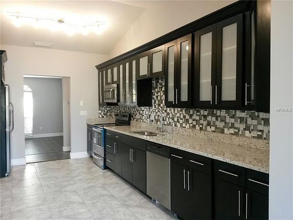 3rd image of 2690 Danielle Dr