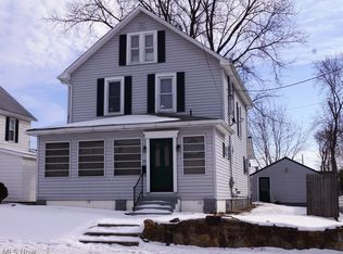 356 High St NW, Carrollton, OH 44615