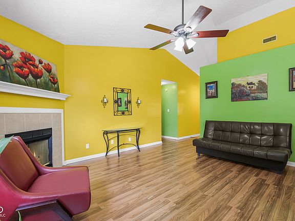 4th image of 8315 Corinth Pl