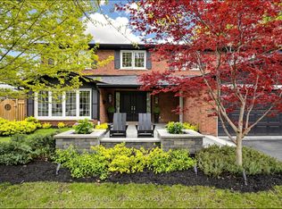 360 Isabella Ave, Mississauga, ON L5B1B2