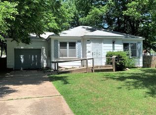405 E Detroit Ave, Ponca City, OK 74601