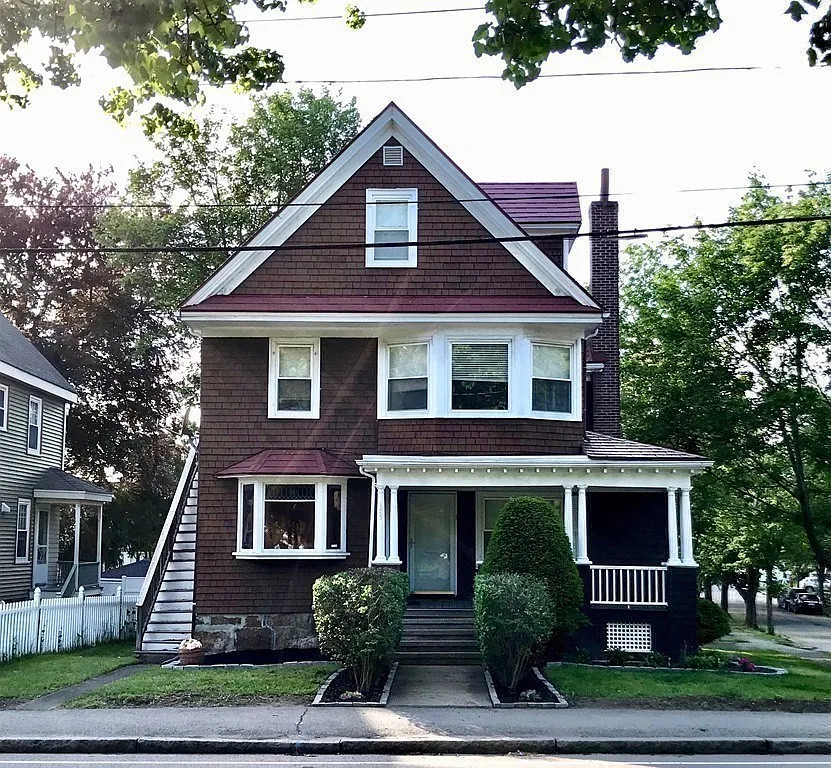 2 bed, 2.0 bath, 1500 sqft, $2,700 — Photo 1