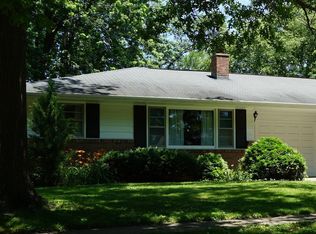 1703 Georgetown Dr, Champaign, IL 61821