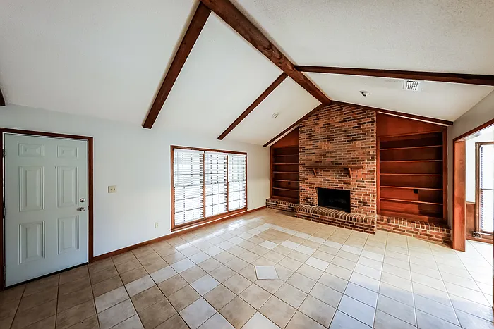 3 bed, 3.0 bath, 1826 sqft, $1,695 — Photo 4