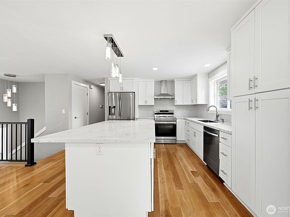 5th image of 6809 Washington Avenue