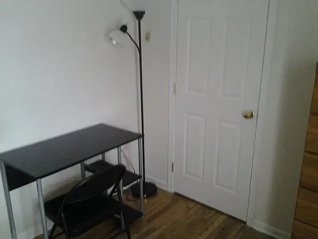 Apartment #2- Bedroom2