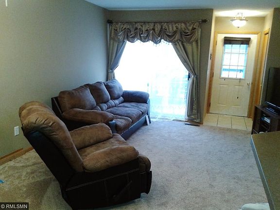 5th image of 1875 Donegal Dr APT 3
