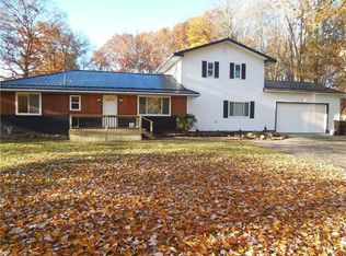 5273 Tamarack Dr, Sharpsville, PA 16150