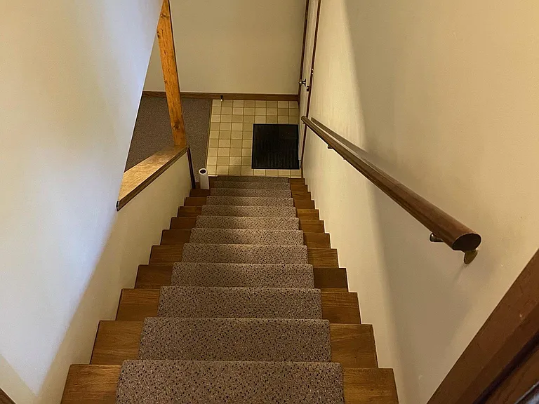 128 Summit Ave NE — Photo 8