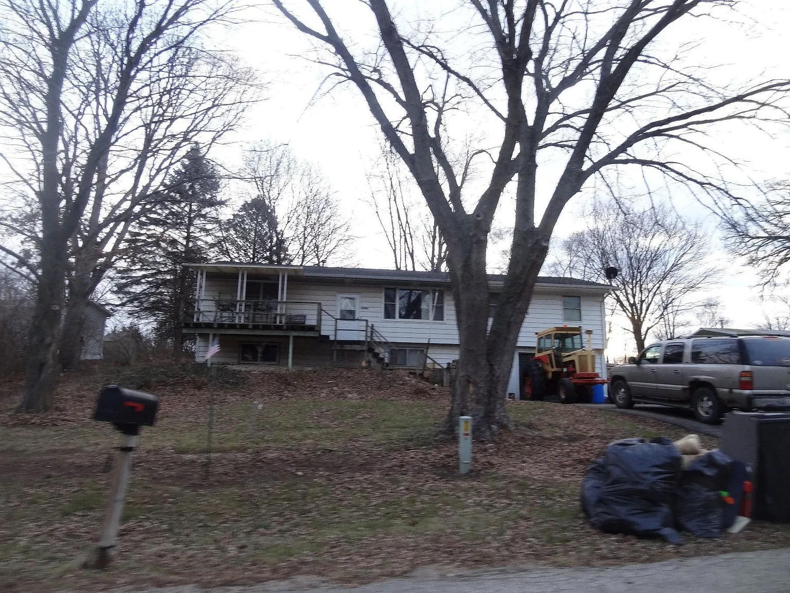 32889 Juniper St photo 1