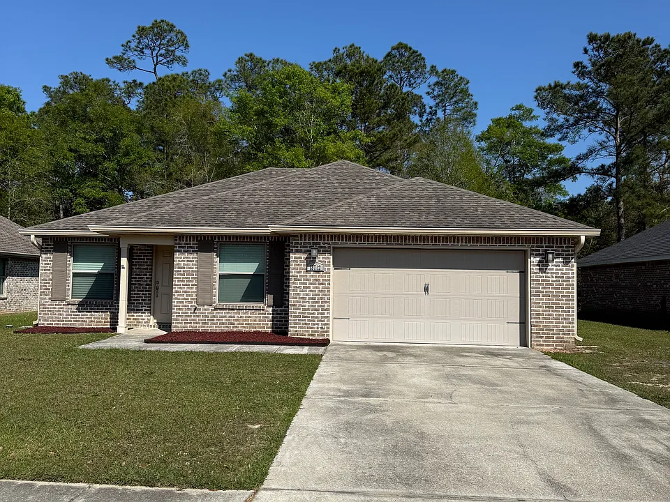 13712 Fox Hill Dr