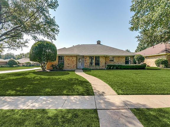 4th image of 2308 Primrose Dr
