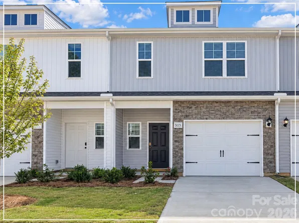 3115 Aberleaf Ln, Charlotte, NC 28227