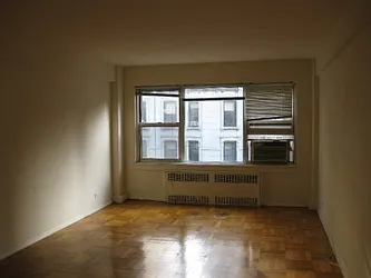 Rented by Classic Marketing- 530 Park1