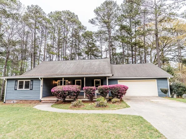 104 Pheasant Cv, Warner Robins, GA 31088