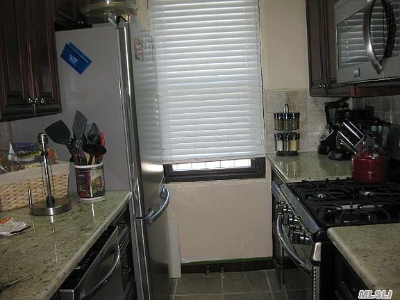 3rd image of 320 Atlantic Ave APT C9