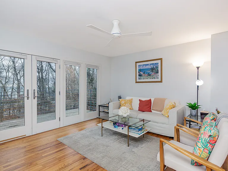 Gardiners Bay Dr — Photo 8