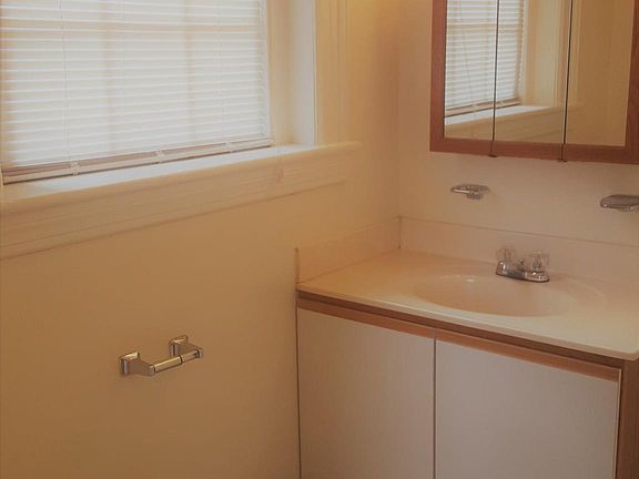 4th image of 101 S Boulevard APT 4