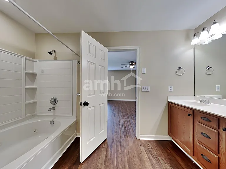 238 Austin Creek Ct — Photo 17
